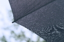 雨降り(画像)
